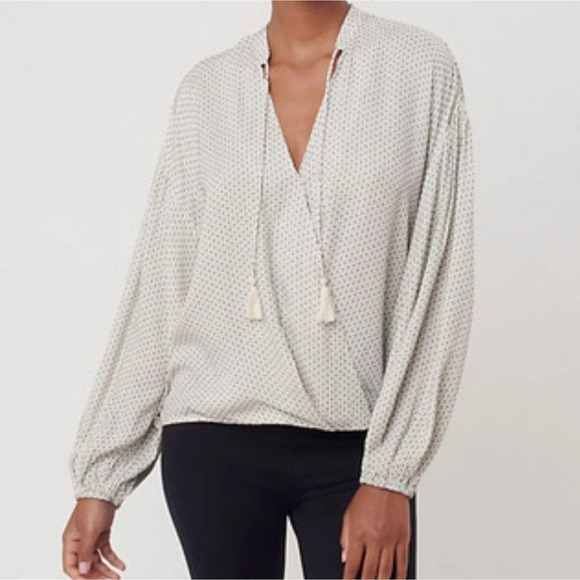 Lou & Grey Tops - LOFT Lou & Grey Top Size S Small Pickstitch Wrap Chiffy Ivory Black Sleeve Women